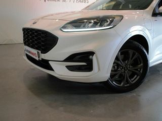 Ford Kuga ST-Line 2.5 Duratec FHEV 140kW Auto