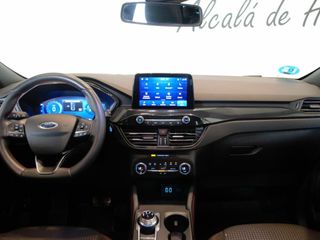 Ford Kuga ST-Line 2.5 Duratec FHEV 140kW Auto