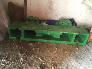 Soporte contrapesos John Deere R