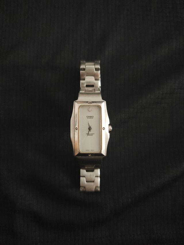 Orologio da donna Casio Sheen in argento