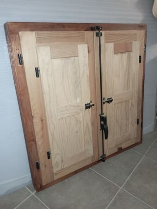 Ventana madera nueva
