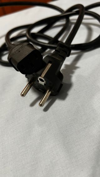 Cable alimentación europeo