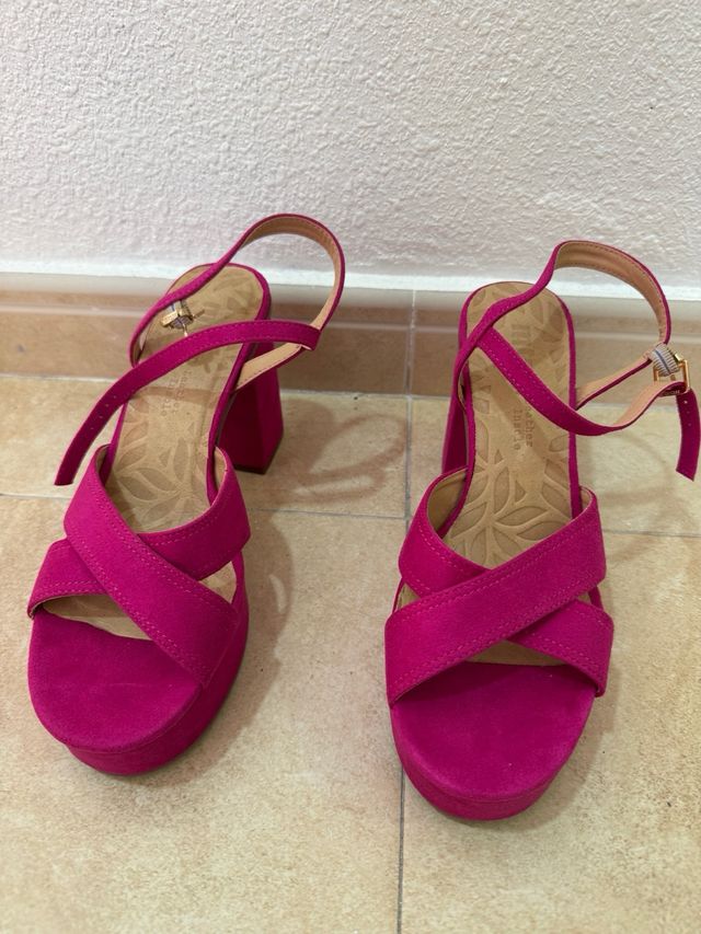 Sandalias mtng rosa tacón alto a estrenar