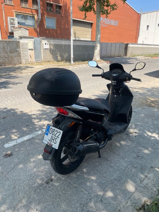 Scooter 125cc - negra
