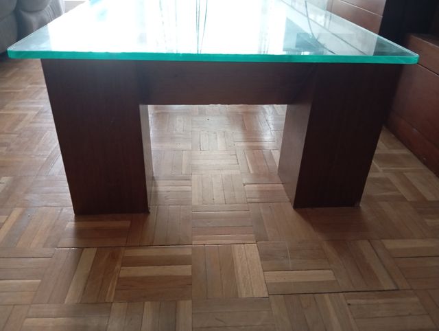 Mesa de centro Urge venta !