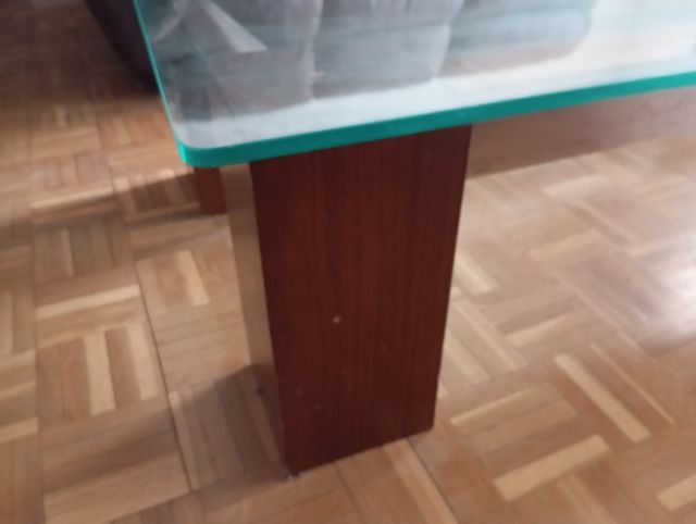 Mesa de centro Urge venta !