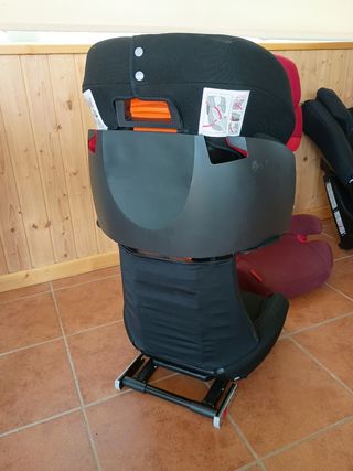 3 sillas coche: 2 Cybex, 1 Casualplay