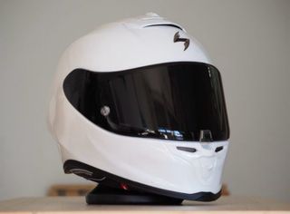 Casco Scorpion Exo R1 Air Bianco