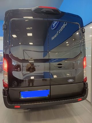 Alquiler de furgoneta con conductor