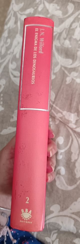 Enigma De Los Dinosaurios