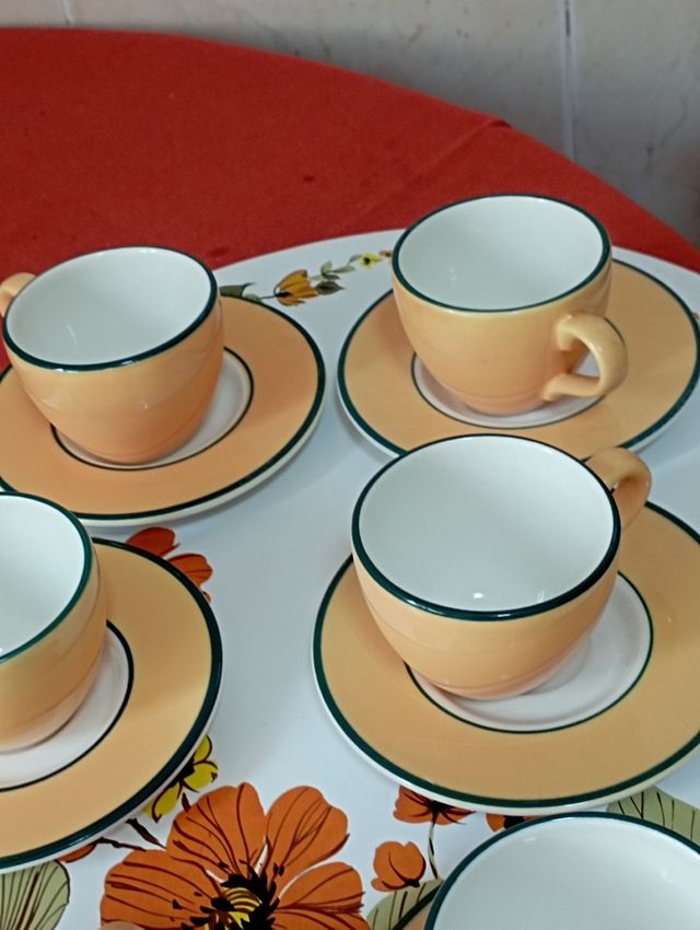 6 tazas-platillo, café porcelana. Made in Italy.