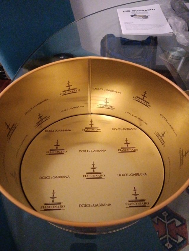 Caja Dolce & Gabbana