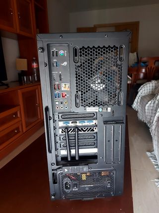 Torre PC Gaming Corsair CC-9011146-WW

