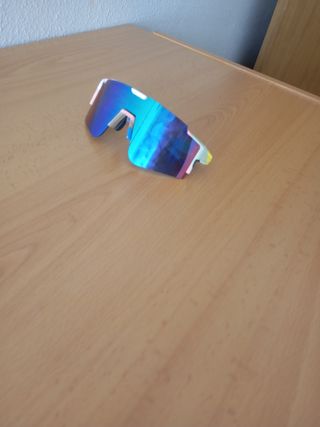 Gafas sol deportivas multicolor