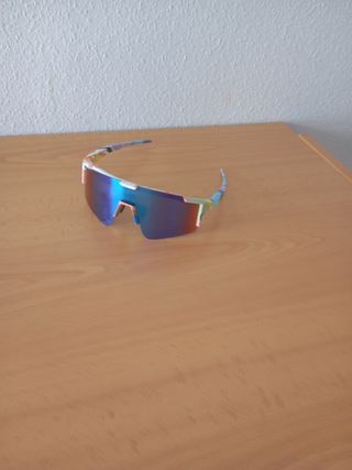 Gafas sol deportivas multicolor
