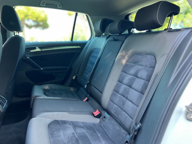 Volkswagen Golf 2016