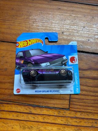 Hot Wheels Nissan Skyline RS (KDR30)