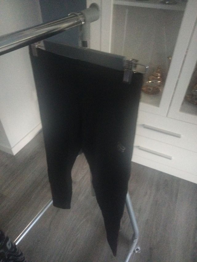 Ropa deportiva - Camisetas y Leggings. Talla s, xs