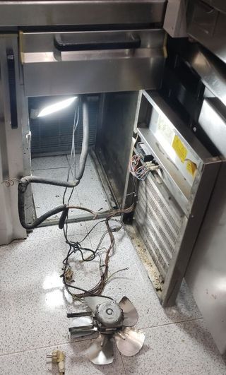 Reparación de Neveras, congeladores, botelleros.