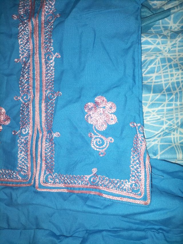 Chilaba con pantalón para niña - Azul bordada