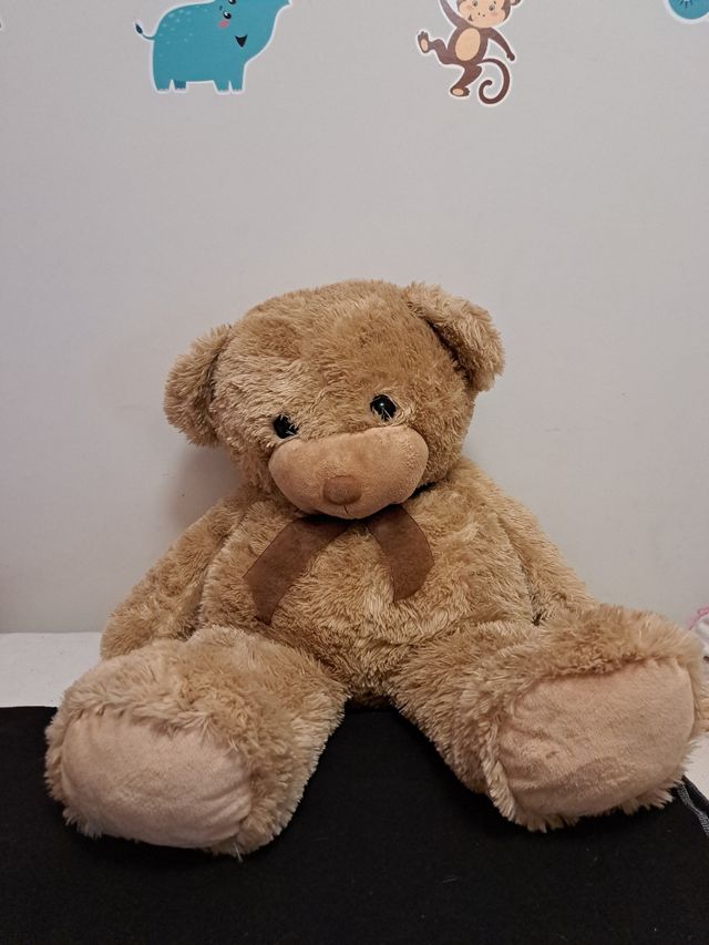 Oso de peluche gigante