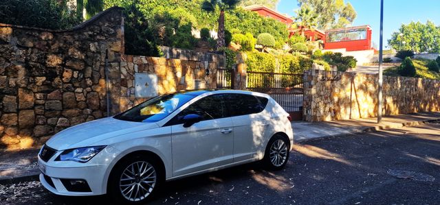 SEAT León 2017 blanco impecable