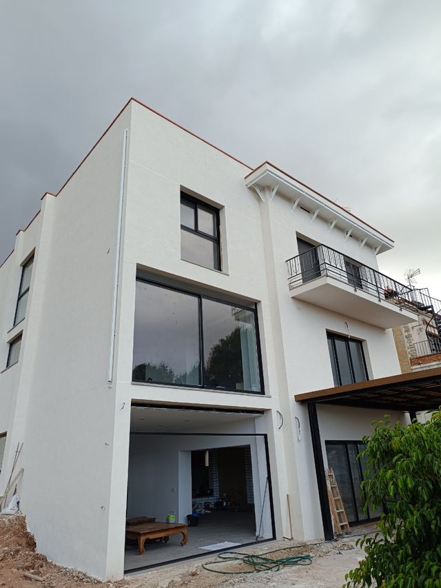 Rehabilitación de fachada mortero acrílico