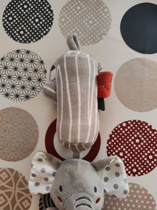 Sonajero elefante bebé - Aipingi