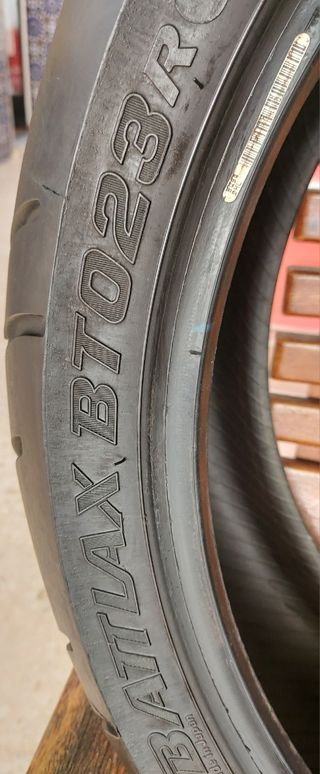 Neumático BRIDGESTONE BATTLAX BT023R 180/55/17