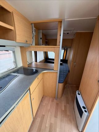 Caravana Knaus Südwind 450 FU