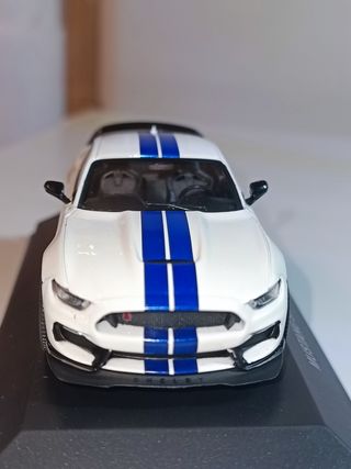 MUSTANG SHELBY GT350R (2016) 1:43 BLANCO