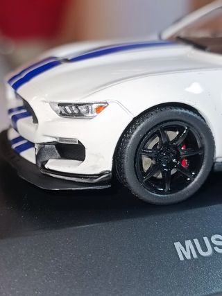 MUSTANG SHELBY GT350R (2016) 1:43 BLANCO