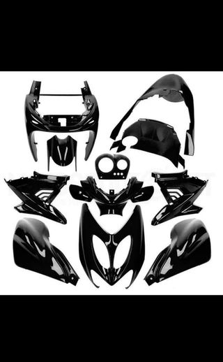 Carenado Yamaha Aerox Negro - 11 piezas