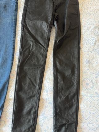 Pantalones negros pitillo
