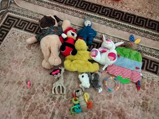 Lote de 10 muñecos de peluche
