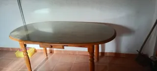 Mesa ovalada madera maciza
