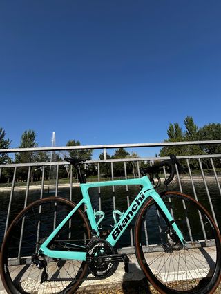 Bicicleta Bianchi Aria Ultegra Disc Talla 55