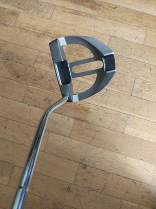 Putter Cleveland VP 5 09 34 pulgadas con funda