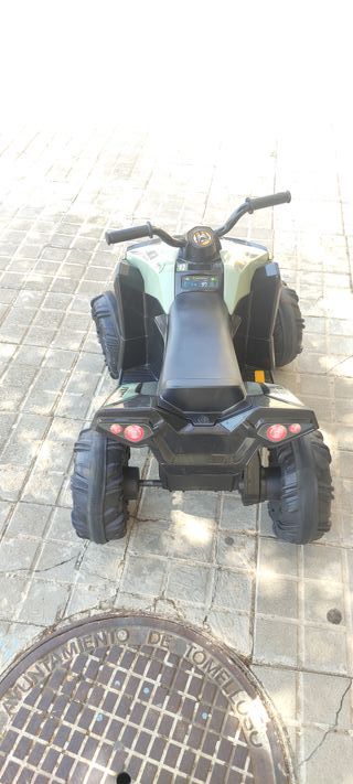 Quad eléctrico infantil Feber 12V