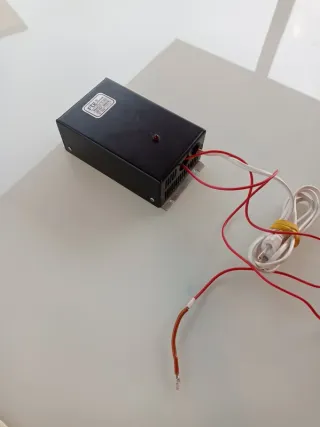 Caja componentes electrónicos