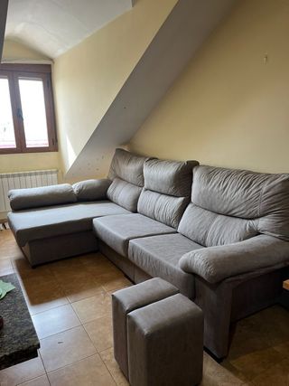 Sofá chaise longue gris - como nuevo