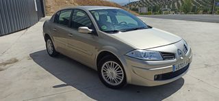 Renault Megane Sedan Automático 