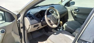 Renault Megane Sedan Automático 