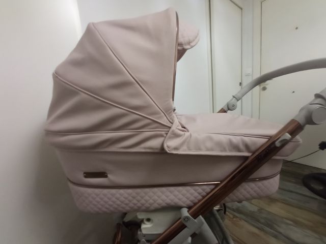 Carrito Bebecar rosa empolvado