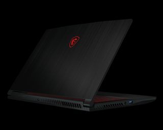 Portátil MSI gaming - Negro/Rojo.