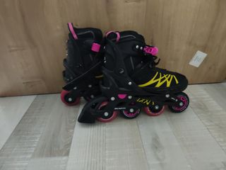 Patines en línea infantiles - casi nuevos