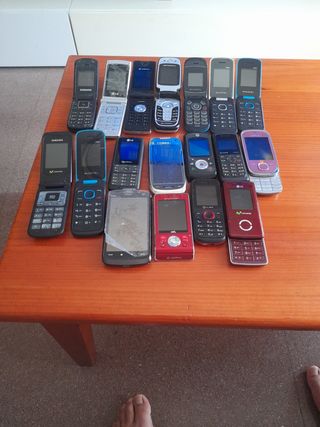 20 Teléfonos móviles antiguos