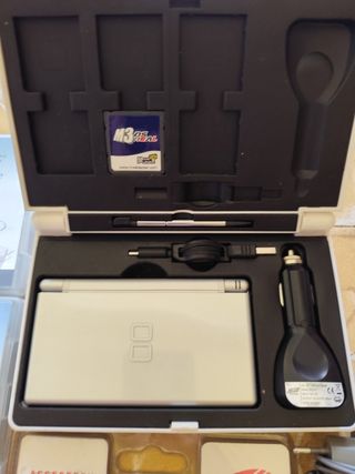 Nintendo DS con juegos