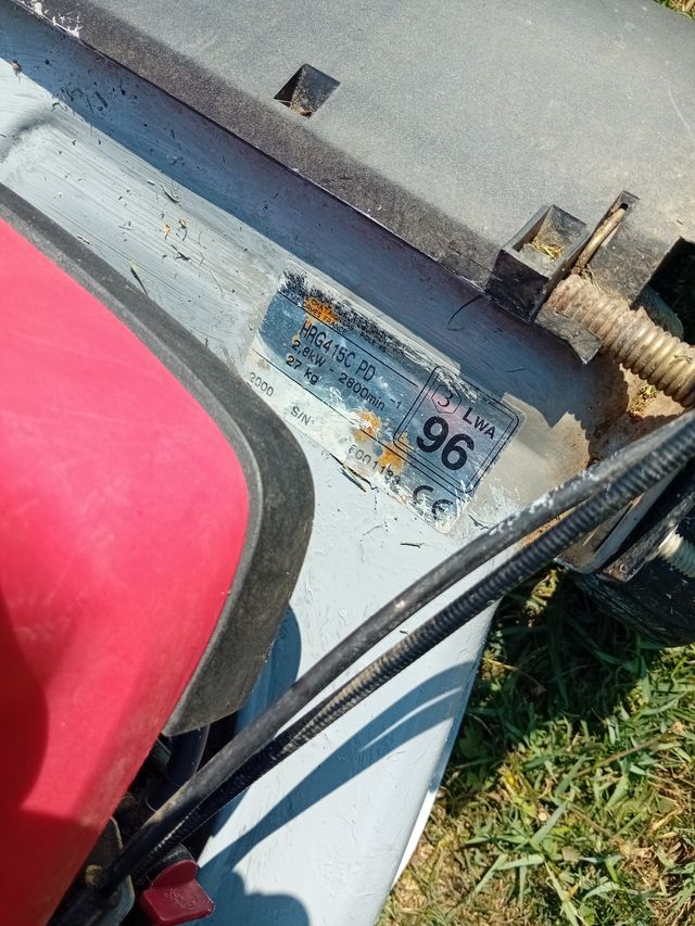 Cortacésped Honda HRG 415c funciona perfectamente