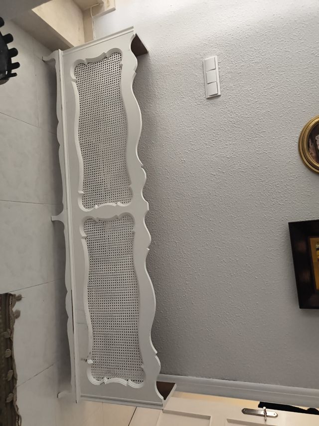 Cabecero cama blanco mimbre madera. Negociable.